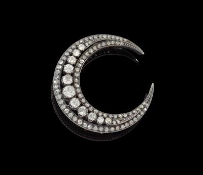 A diamond brooch ‘moon’ total weight c. 2.60 ct - Klenoty