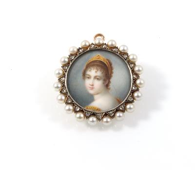 A Jaques & Marcus cultured pearl brooch - Jewellery