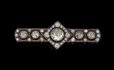 An old-cut diamond brooch total weight c. 2.50 ct - Klenoty