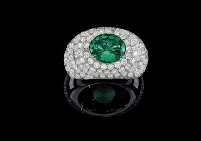 A brilliant and emerald ring - Klenoty