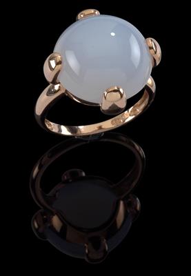 A chalcedony ring - Gioielli