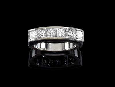 A diamond ring total weight c. 1.90 ct - Klenoty