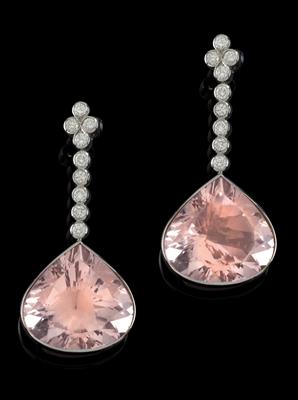 A pair of morganite ear pendants total weight c. 32 ct - Gioielli