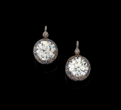 A pair of old-cut brilliant earrings, total weight c. 4.20 ct - Jewellery