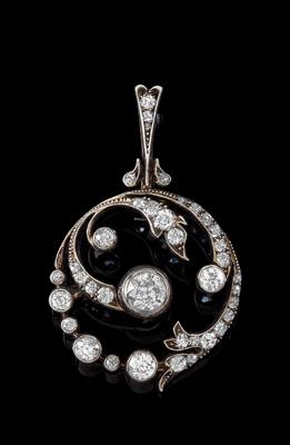 An old-cut diamond pendant, total weight c. 2 ct - Jewellery