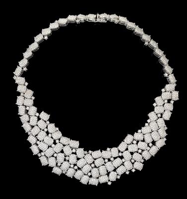 A brilliant necklace, total weight c. 24 ct - Jewellery
