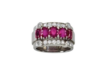 A brilliant ring with untreated Burmese rubies total weight c. 3 ct - Klenoty