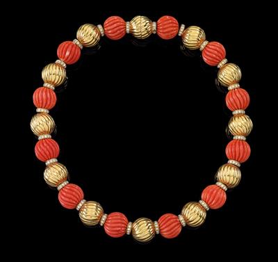 A brilliant and coral necklace by David Webb - Jewellery