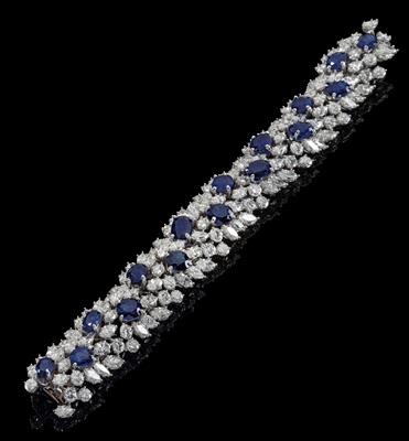 A diamond and sapphire bracelet - Jewellery