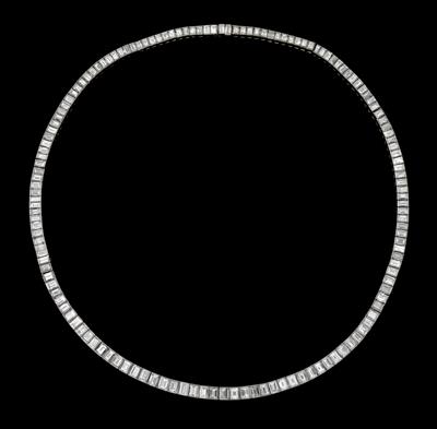 A diamond necklace, total weight c. 30 ct - Klenoty