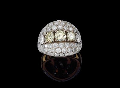 A brilliant ring by Ventrella, total weight c. 5.60 ct - Klenoty