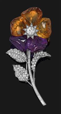 A brilliant, citrine and amethyst floral brooch - Jewellery