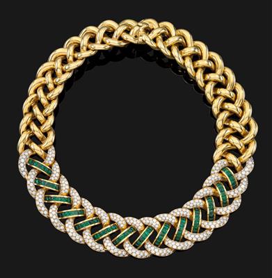 A brilliant and emerald necklace - Jewellery