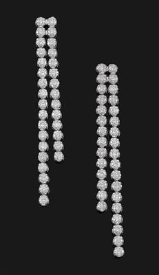 Brillantohrsteckgehänge zus. ca. 2,20 ct - Juwelen