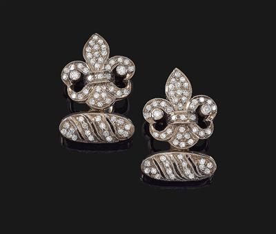 A pair of diamond cufflinks total weight c. 1 ct - Jewellery