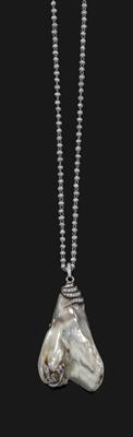 An Oriental pearl pendant - Jewellery