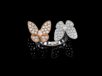 A butterfly diamond ring - Jewellery