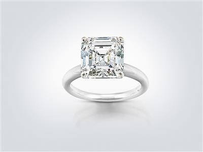 An emerald-cut diamond solitaire 6.21 ct H/vvsi1 - Gioielli