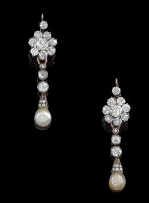 A pair of Oriental pearl and old-cut diamond ear pendants - Gioielli