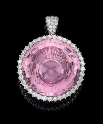 A kunzite pendant by Stefan Hafner c. 85 ct - Klenoty