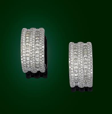 A pair of diamond ear clips, total weight c. 3.80 ct - Jewellery