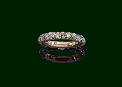 A diamond ‘Tango’ ring by Pomellato total weight c. 1.90 ct - Gioielli