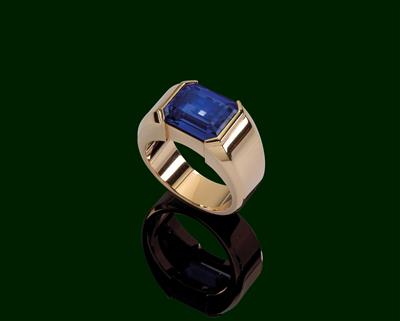 A tanzanite ring c. 8.50 ct - Gioielli