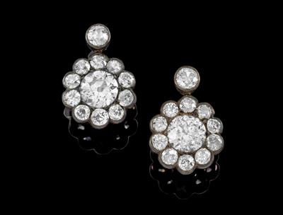 A pair of old-cut brilliant earrings, total weight c. 2.20 ct - Gioielli