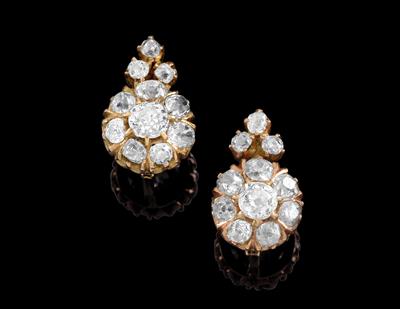 A pair of old-cut diamond earrings, total weight c. 2.50 ct - Gioielli