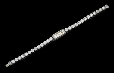 An Audemars Piguet brilliant ladies bracelet watch total weight c. 14.50 ct - Jewellery