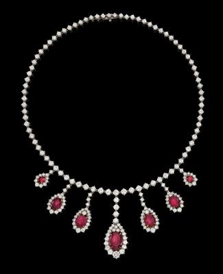 A brilliant and ruby necklace - Gioielli