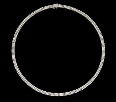 A brilliant necklace, total weight c. 9.90 ct - Klenoty