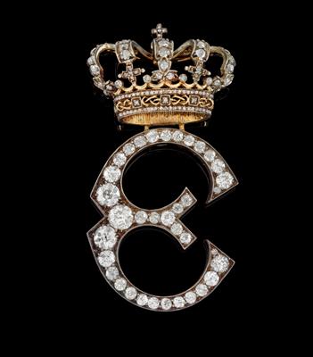 A diamond-studded decorative monogram belonging to Queen Elena of Italy, total weight c. 7.50 ct - Gioielli