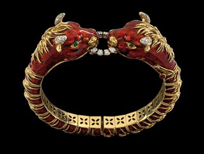 A bull’s head bangle by Frascarolo - Gioielli