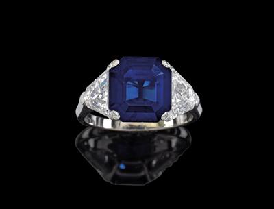 A sapphire and diamond ring - Gioielli