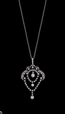 An old-cut diamond pendant total weight c. 1.40 ct - Jewellery