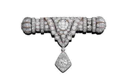 A diamond brooch, total weight c. 3.30 ct - Gioielli