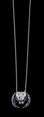 A “Noctua” necklace by Boucheron - Klenoty