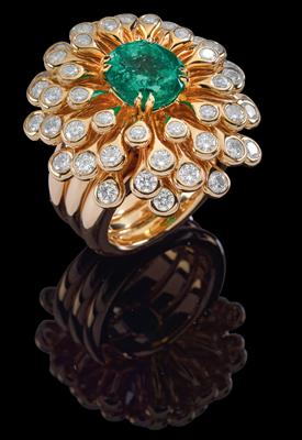 A brilliant and emerald ring - Klenoty