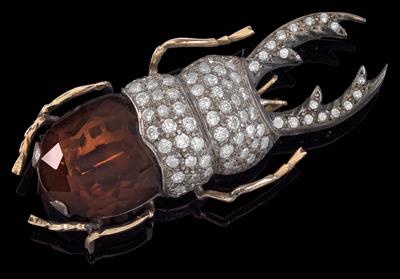 A brilliant brooch in the shape of a stag beetle total weight c. 2.20 ct - Gioielli