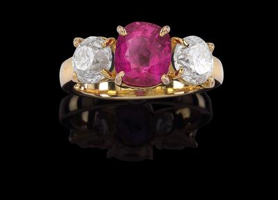 A brilliant ring with an untreated Burmese ruby c. 2.30 ct - Gioielli