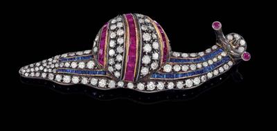 A diamond and gemstone brooch in the shape of a snail - Jewellery