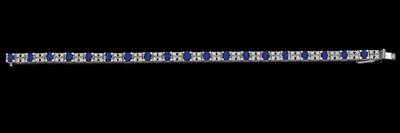A diamond and sapphire bracelet - Klenoty