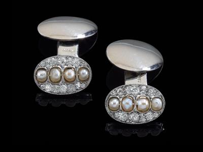 A pair of Oriental pearl and old-cut diamond cufflinks - Klenoty