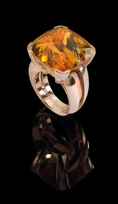 A citrine ring by Schullin c. 39.67 ct - Jewellery