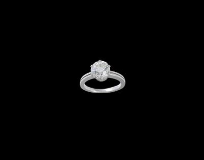 An old-cut brilliant solitaire c. 2.30 ct - Klenoty