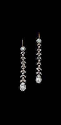 A pair of diamond rhomb ear pendants total weight c. 1 ct - Jewellery