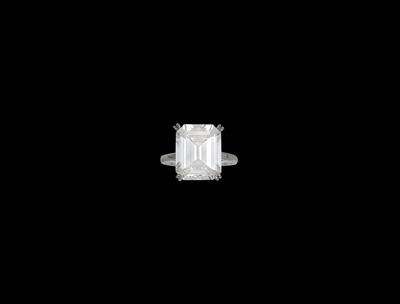 A diamond ring, total weight c. 10.30 ct - Gioielli