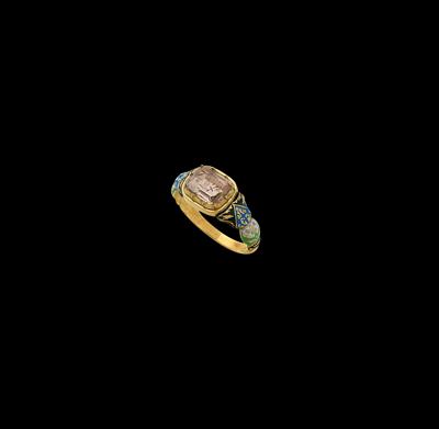 An enamel ring with rock crystal gem - Klenoty