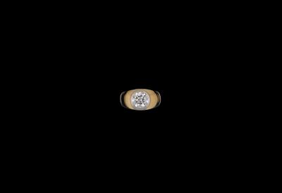An old-cut brilliant solitaire c. 3.40 ct - Jewellery